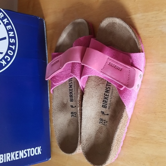Birkenstock Oita Slide Sandal in Fuchsia - Picture 3 of 12